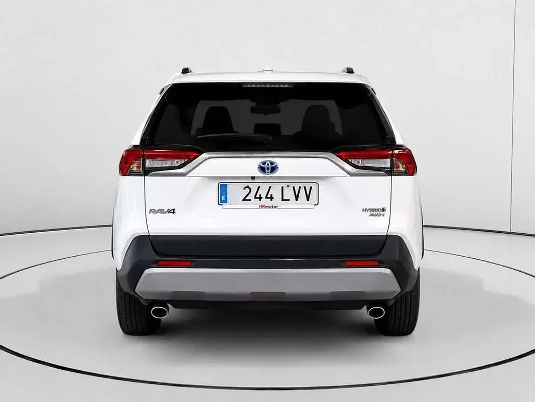 Usado Toyota RAV4 Hybrid Advance 306 CV (225 kW) 2022 Blanco SUV