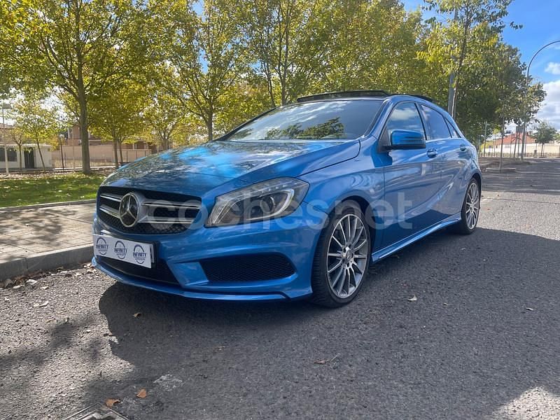 Azul Usado 2013 Mercedes A200 AMG line Berlina | 16.900 € (Un poco caro) - Imagen 1/4