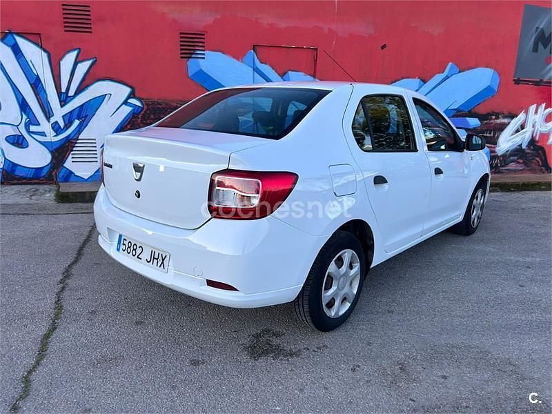 Usado Dacia Logan Ambiance 90 CV (66 kW) 2015 Blanco Berlina