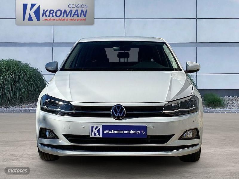 Usado VW Polo Advance 95 CV (69 kW) 2020 Negro Berlina