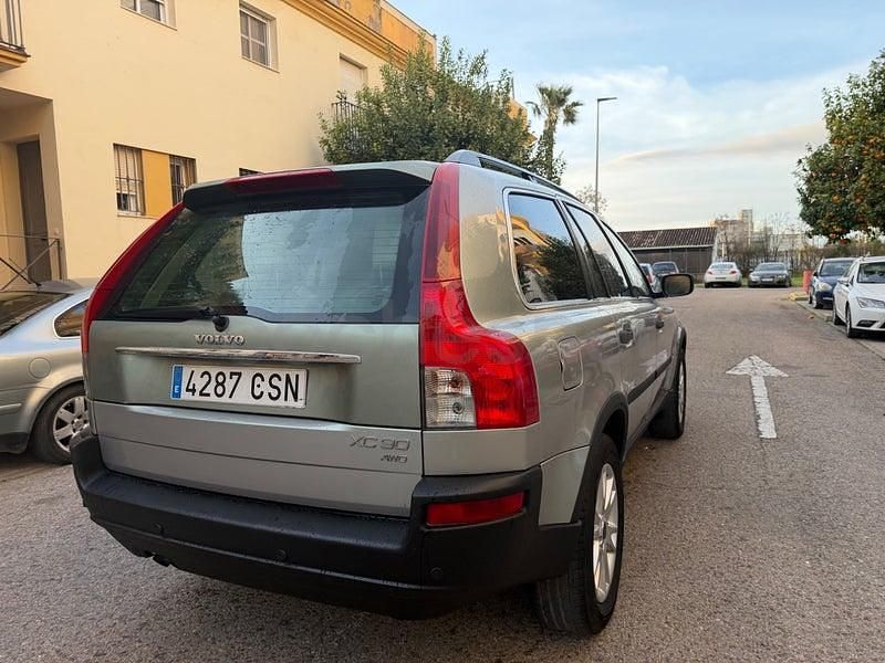 Usado Volvo XC90 Executive 163 CV (119 kW) 2004 Gris / plata SUV