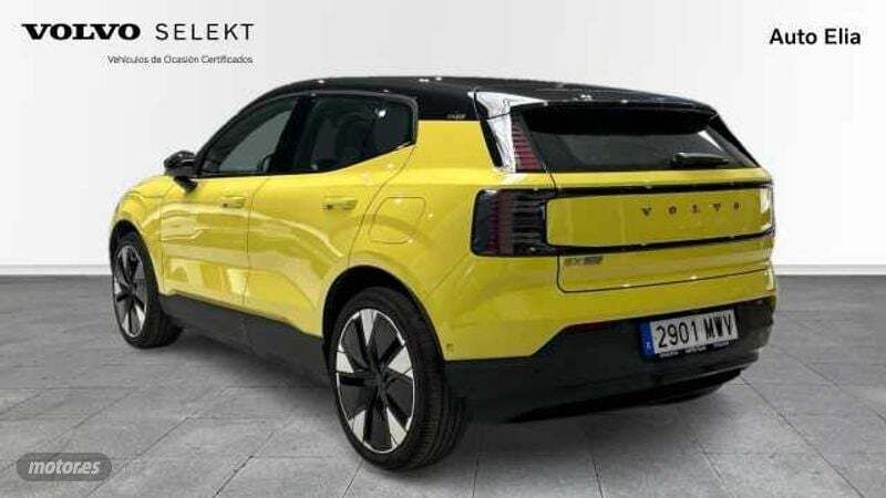 Usado Volvo EX30 Performance 314 kW (428 CV) 2024 Amarillo SUV