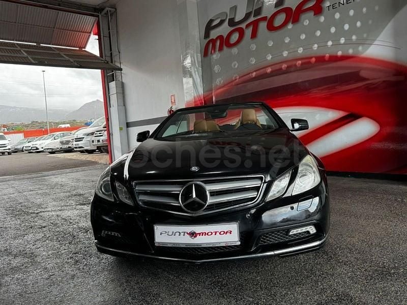 Usado Mercedes E220 Elegance 170 CV (125 kW) 2010 Negro Descapotable