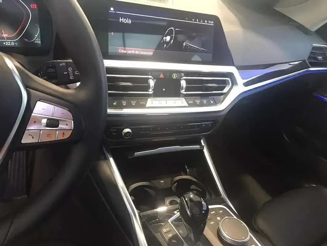 Usado BMW 330 252 CV (185 kW) 2021 Blanco Familiar