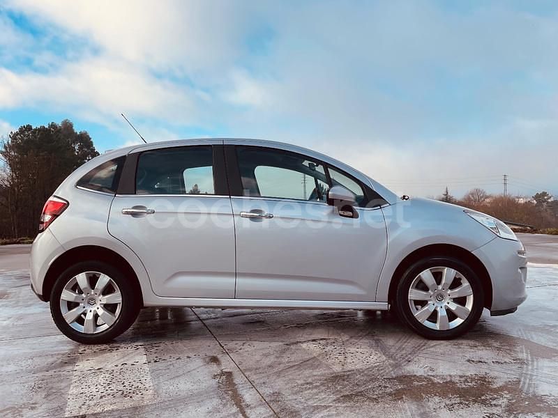 Usado Citroën C3 Feel 99 CV (72 kW) 2016 Gris / plata Berlina