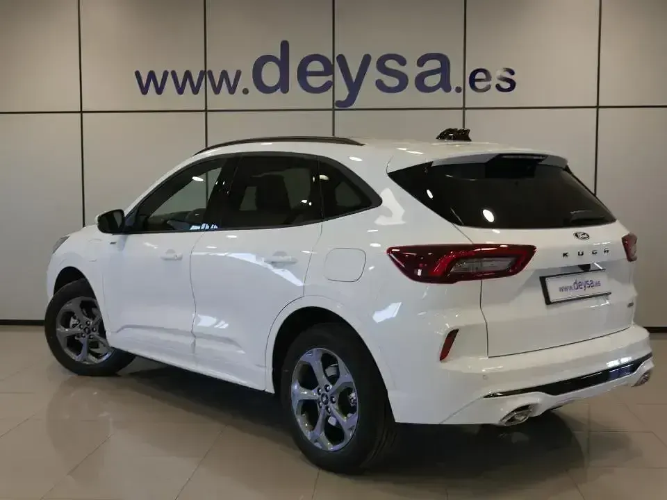 Nuevo Ford Kuga ST-Line 242 CV (177 kW) 2026 Blanco SUV