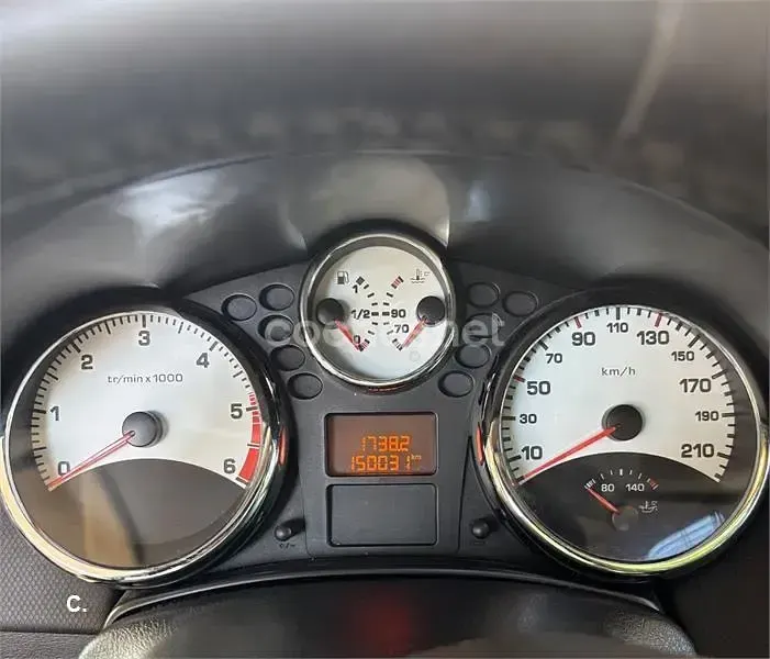 Usado Peugeot 207 Premium 90 CV (66 kW) 2007 Negro Berlina