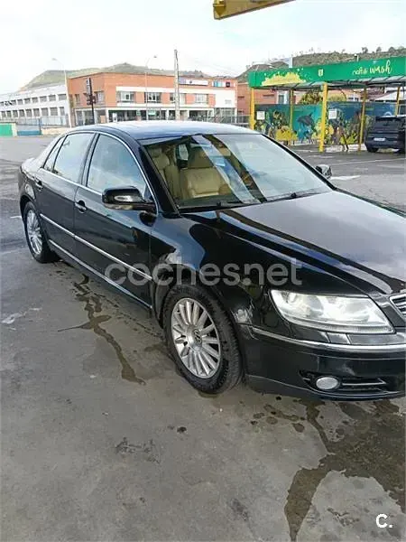 Usado VW Phaeton 240 CV (176 kW) 2003 Negro Berlina