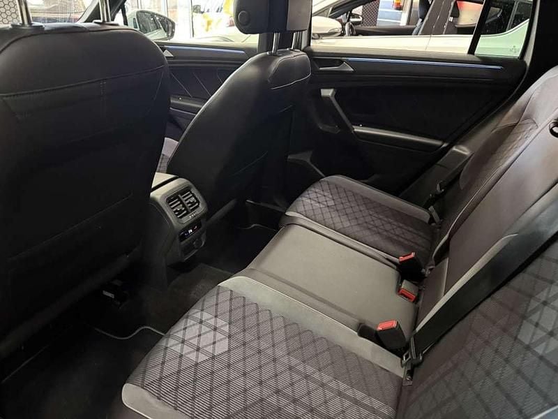 Usado VW Tiguan R-line 150 HP (110 kW) 2022 Branco SUV