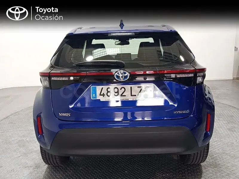 Usado Toyota Yaris Cross Active 116 CV (85 kW) 2022 Azul SUV