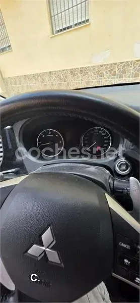 Usado Mitsubishi Outlander 150 CV (110 kW) 2015 Gris / plata SUV