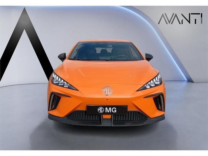 Usado MG MG4 EV Luxury 150 kW (204 CV) 2024 Naranja Utilitario