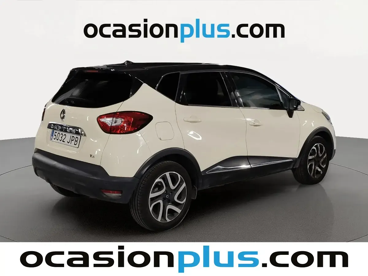 Usado Renault Captur Zen 120 CV (88 kW) 2016 Blanco SUV