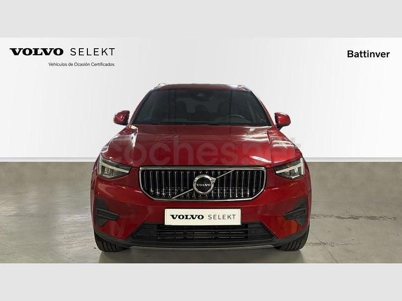 Usado Volvo XC40 Core 211 CV (155 kW) 2023 Rojo SUV