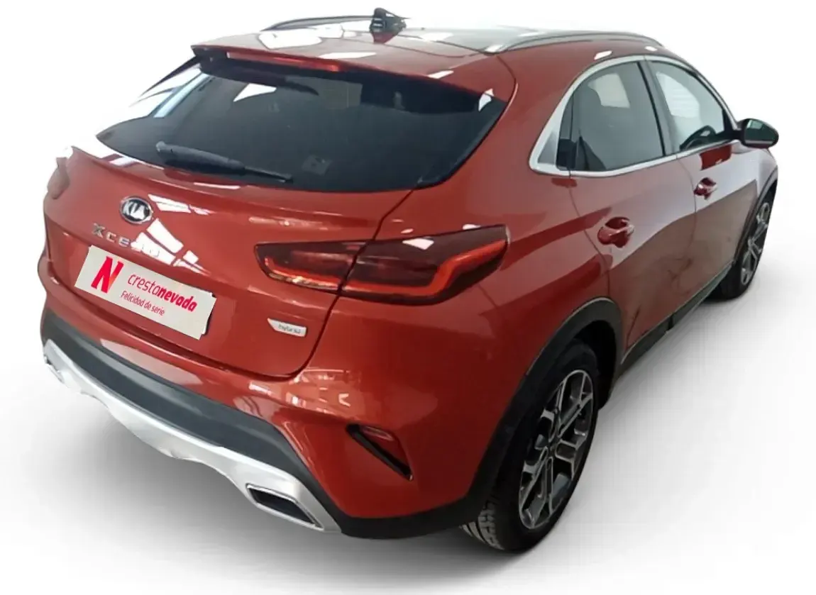 Usado Kia XCeed 160 CV (117 kW) 2021 Rojo SUV
