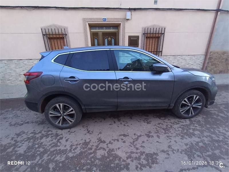 Usado Nissan Qashqai N-TEC 150 CV (110 kW) 2019 Gris / plata SUV