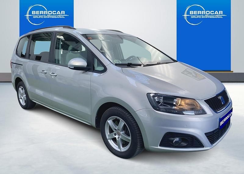 Usado Seat Alhambra Ecomotive 140 CV (102 kW) 2012 Gris Monovolumen