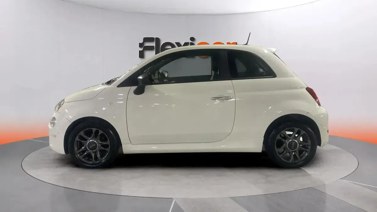 Usado Fiat 500 Connect 71 CV (52 kW) 2022 Beige Descapotable