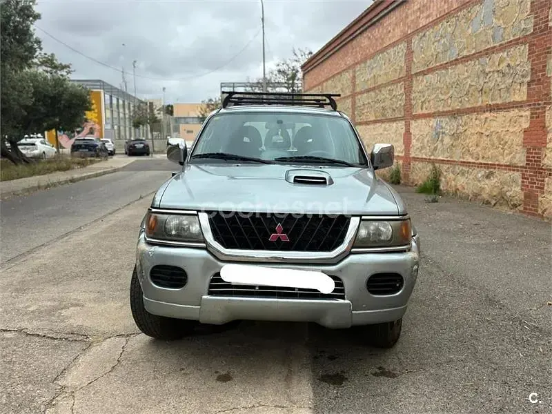 Usado Mitsubishi Montero Sport 99 CV (72 kW) 1999 Gris / plata SUV