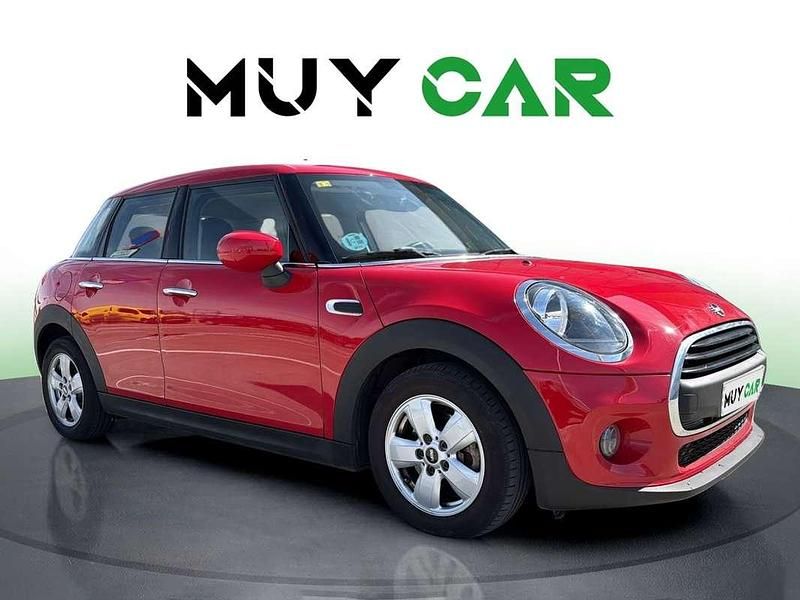 Occasion Mini ONE 102 PK (75 kW) 2020 Rood Hatchback