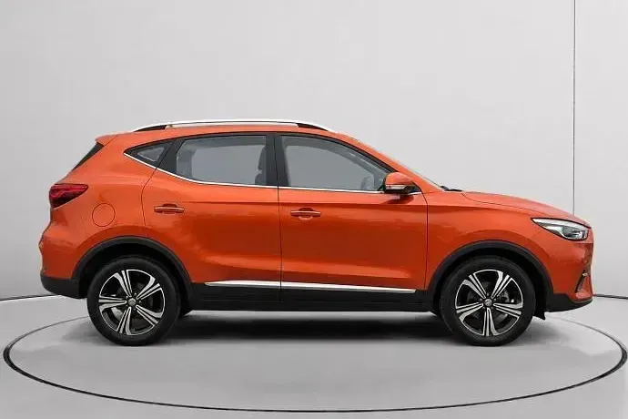 Usado MG ZS Comfort 106 CV (77 kW) 2024 SUV