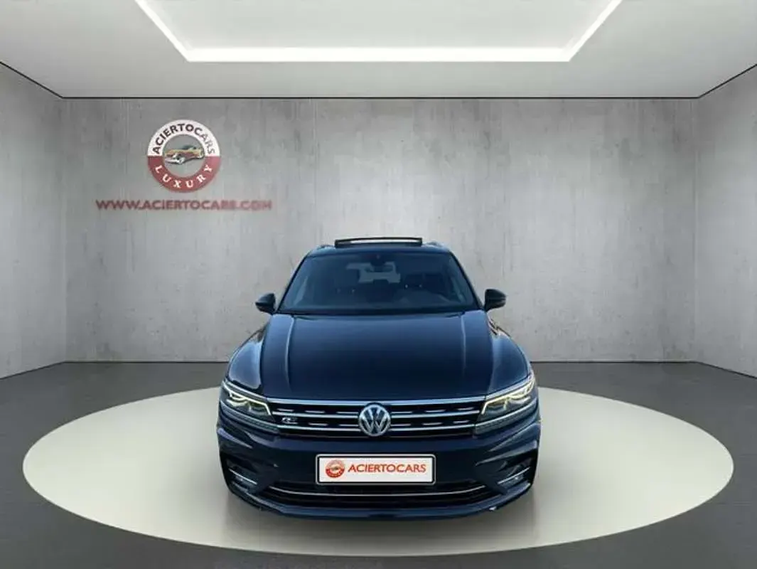 Usado VW Tiguan R-line 150 CV (110 kW) 2020 Negro SUV