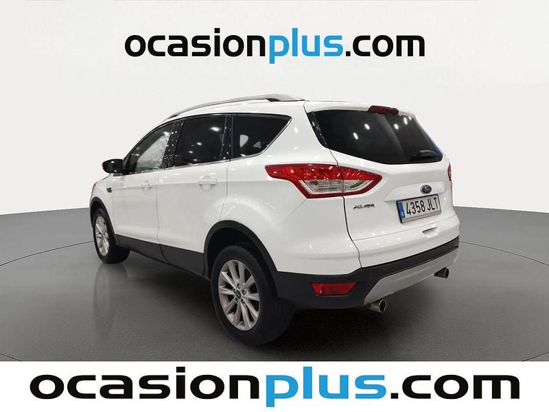 Usado Ford Kuga Titanium 120 CV (88 kW) 2016 Blanco SUV