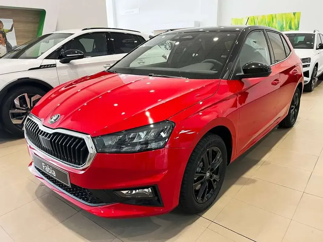Nuevo Skoda Fabia 116 CV (85 kW) 2026 Rojo Utilitario