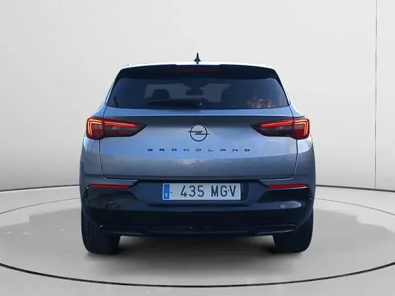 Usado Opel Grandland X 130 CV (95 kW) 2023 Gris / plata SUV