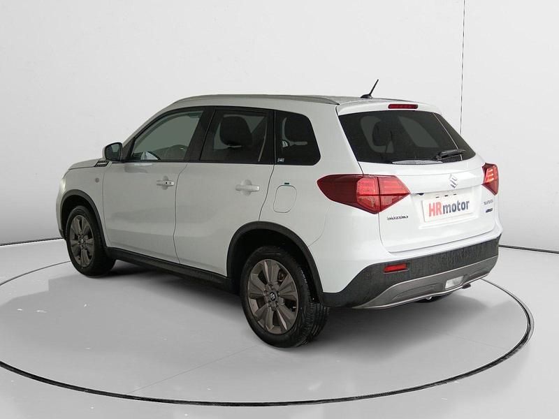 Usado Suzuki Vitara 117 CV (86 kW) 2023 Blanco SUV