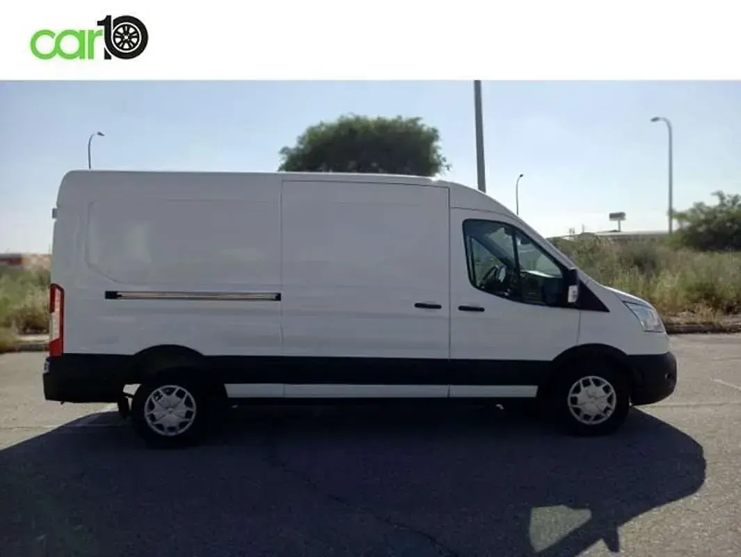 Usado Ford Transit Trend 131 CV (96 kW) 2021 Blanco Van
