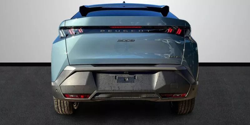 Usado Peugeot 3008 Allure 145 CV (106 kW) 2024 Azul SUV