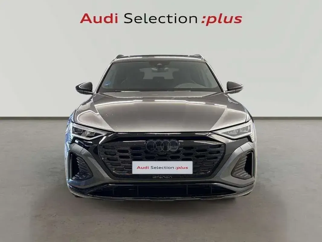 Usado Audi Q8 e-tron S-Line 300 kW (408 CV) 2023 Gris SUV