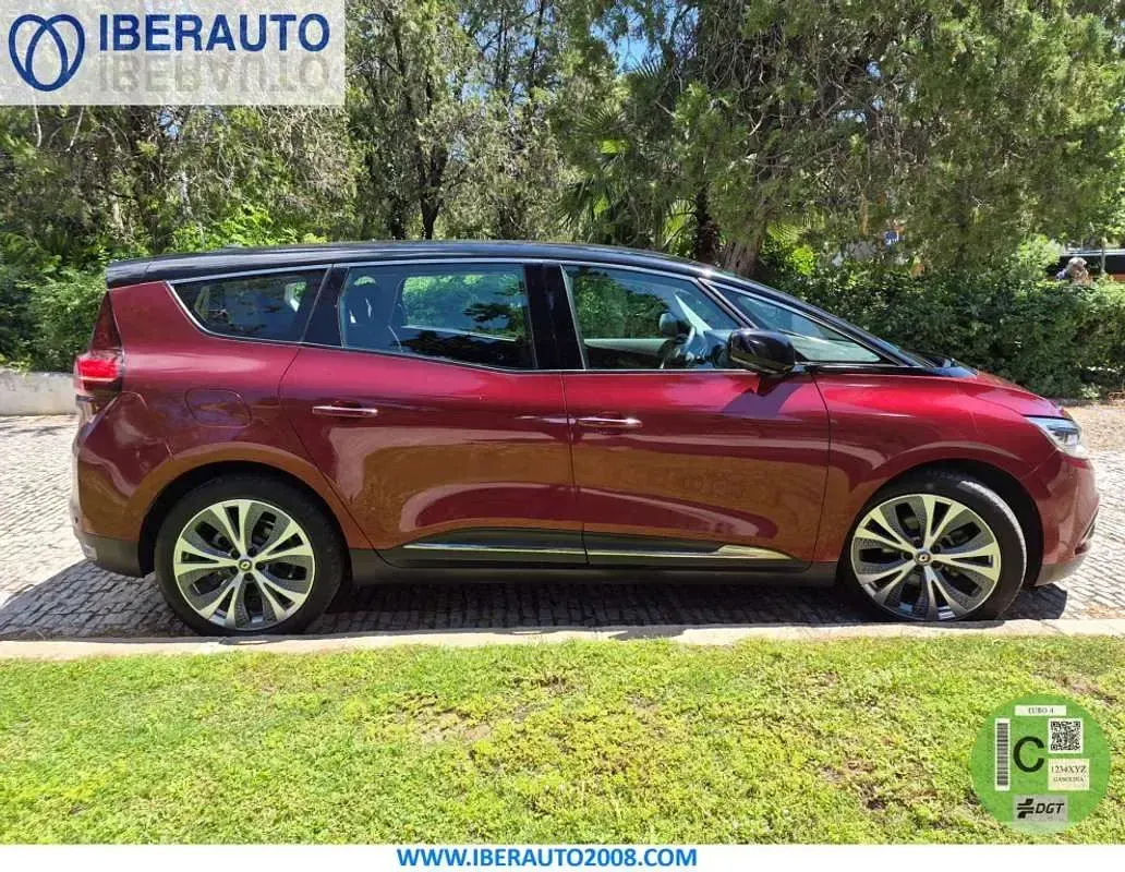 Usado Renault Grand Scénic IV Zen 140 CV (102 kW) 2019 Burdeos Monovolumen