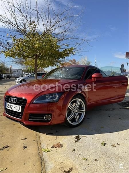Usado Audi TT 160 CV (117 kW) 2011 Granate Coupe