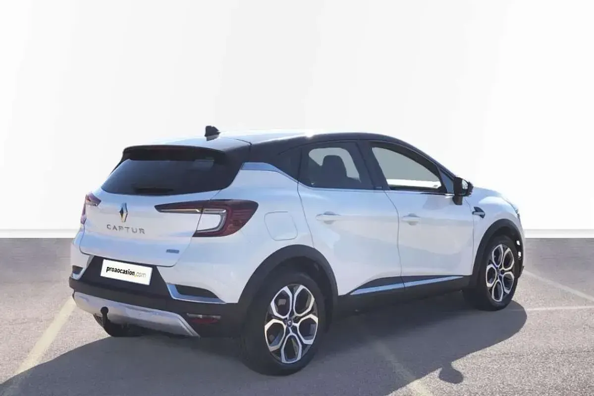 Usado Renault Captur Zen 160 CV (117 kW) 2020 Blanco SUV