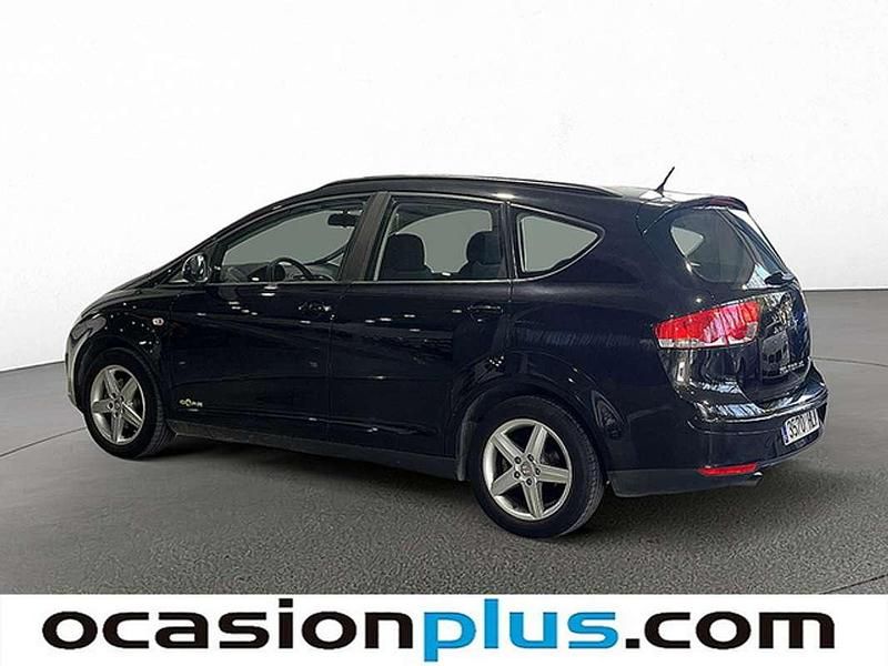 Usado Seat Altea XL Reference 105 CV (77 kW) 2012 Negro Monovolumen
