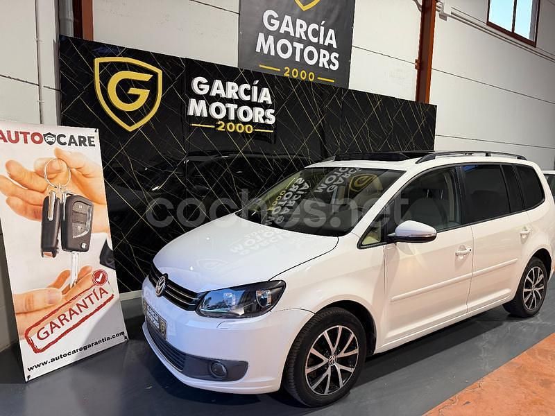 Blanco Usado 2012 VW Touran Advance Monovolumen | 7999 € (Buen precio) - Imagen 1/4