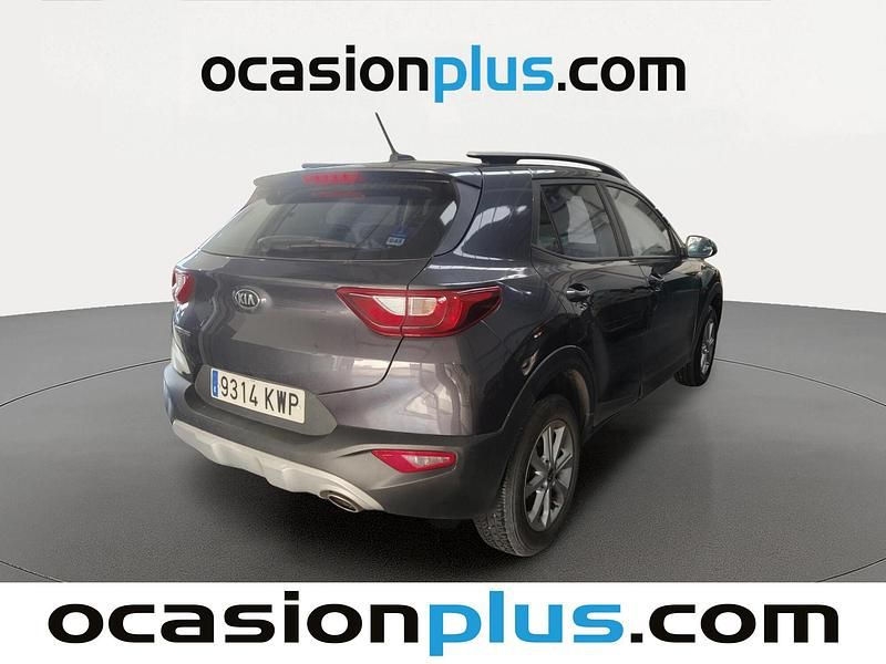 Usado Kia Stonic 84 CV (61 kW) 2019 Gris SUV
