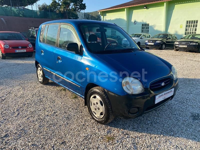 Usado Hyundai Atos GLS 55 CV (40 kW) 1999 Azul Utilitario