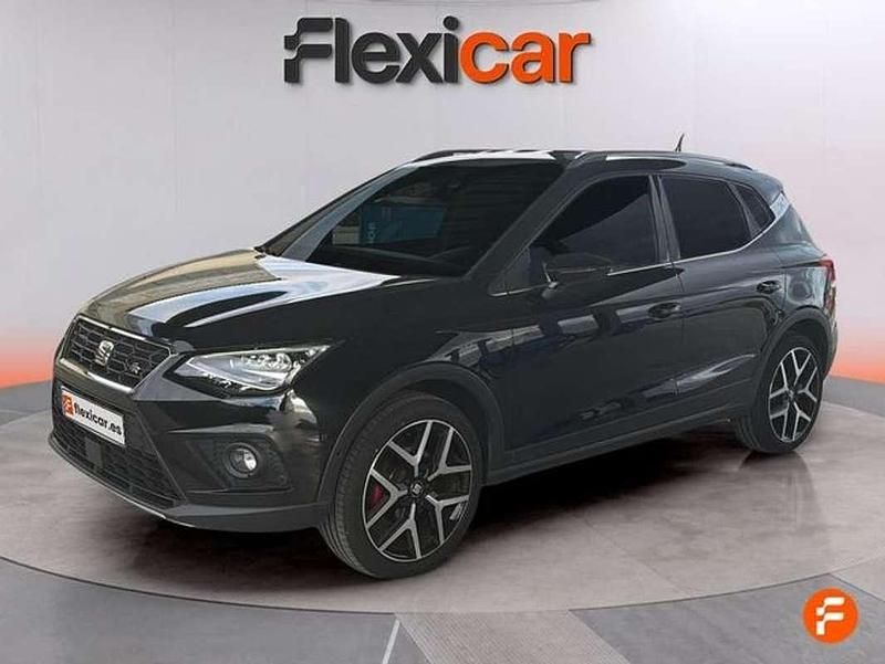 Usado Seat Arona FR 116 CV (85 kW) 2019 Negro SUV