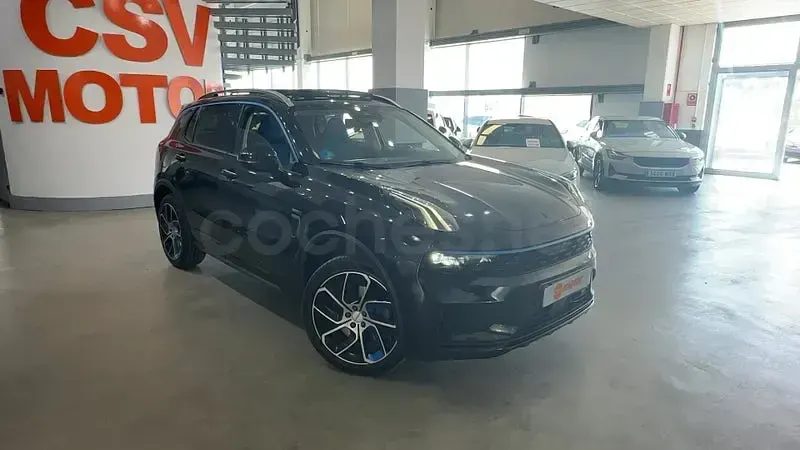 Usado Lynk & Co 01 261 CV (191 kW) 2023 Negro SUV