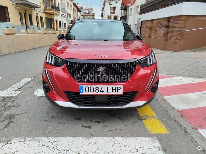 Usado Peugeot 2008 GT-line 130 CV (95 kW) 2020 Rojo SUV