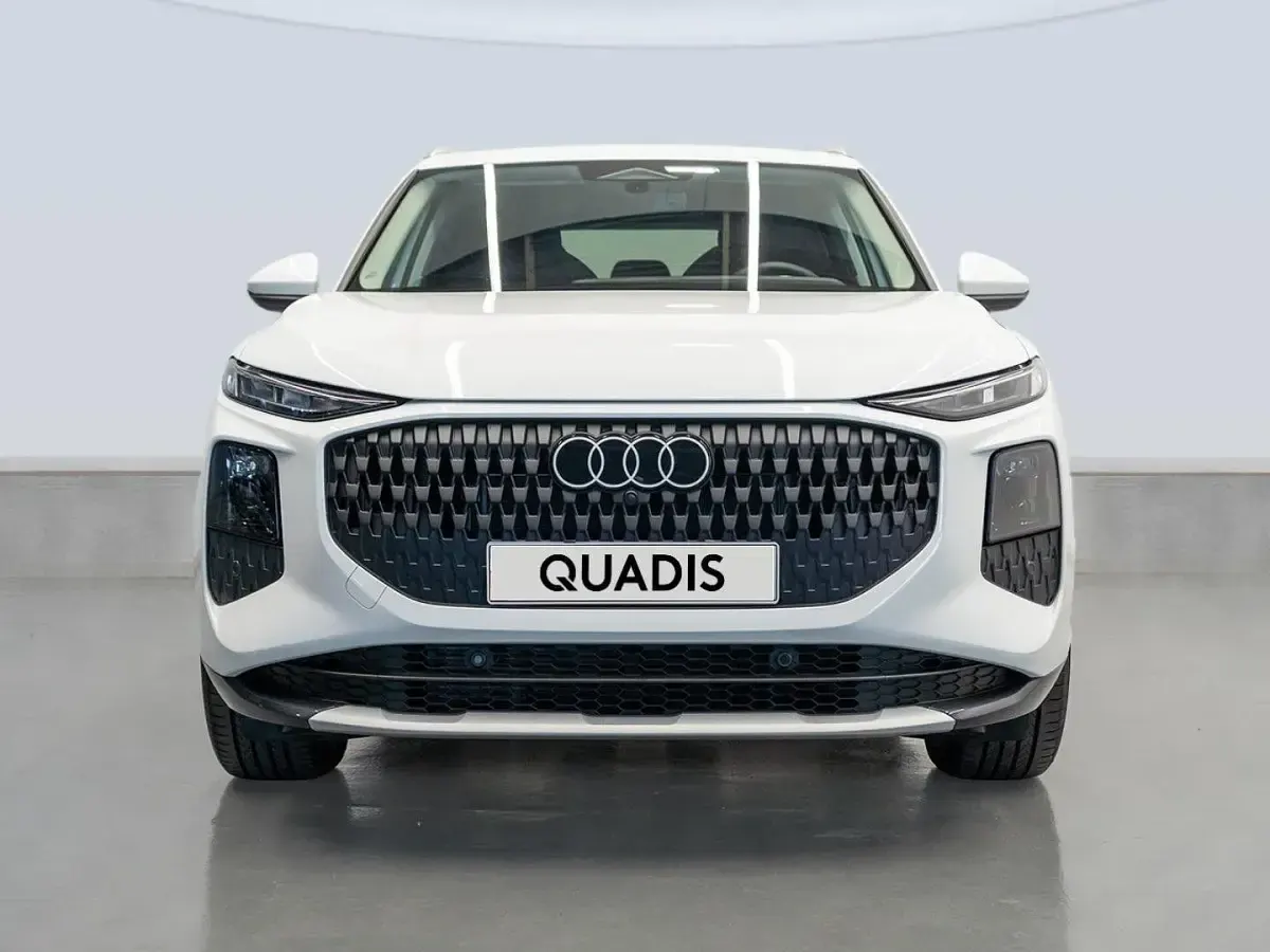 Usado Audi Q3 Business 150 CV (110 kW) 2026 Blanco SUV