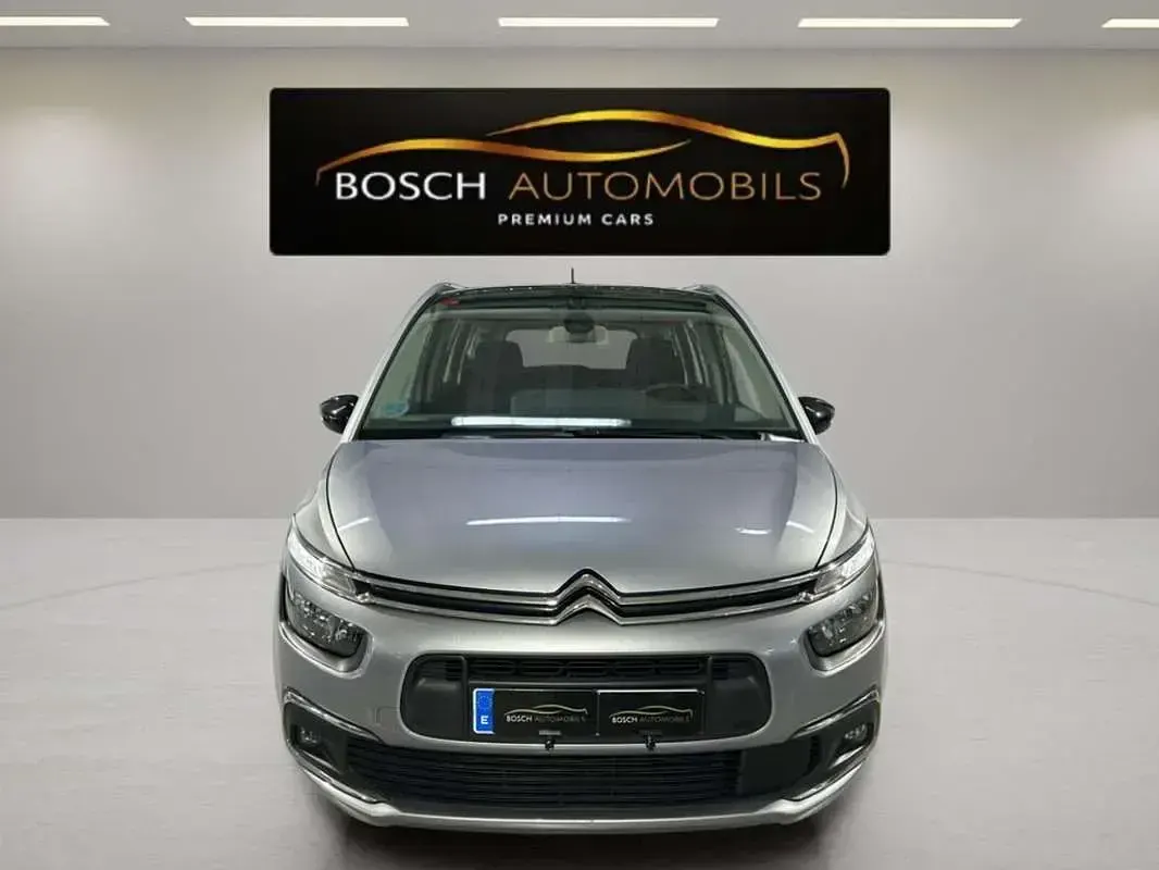 Usado Citroën Spacetourer 129 CV (94 kW) 2021 Gris Monovolumen