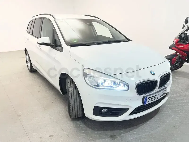 Usado BMW 218 150 CV (110 kW) 2016 Blanco Familiar