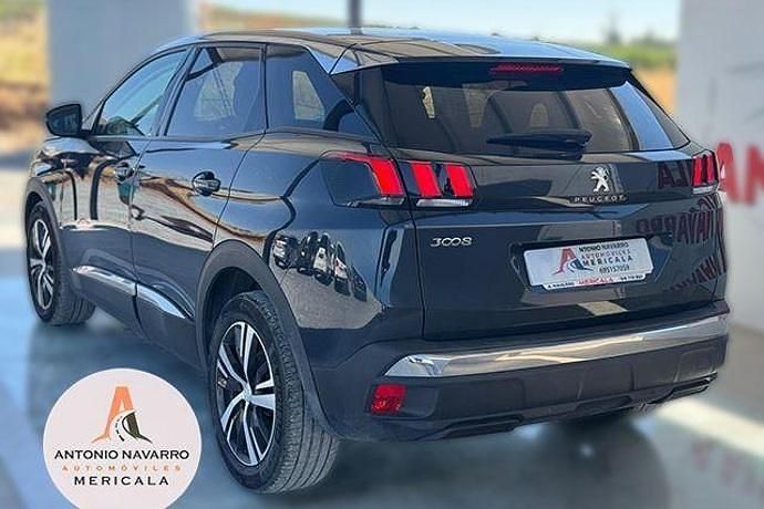 Usado Peugeot 3008 Active 320 CV (235 kW) 2020