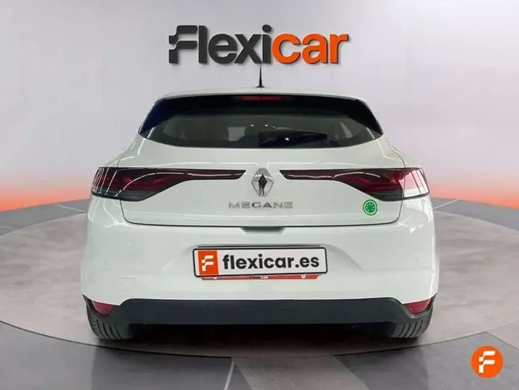 Usado Renault Mégane Equilibre 140 CV (102 kW) 2022 Blanco Utilitario