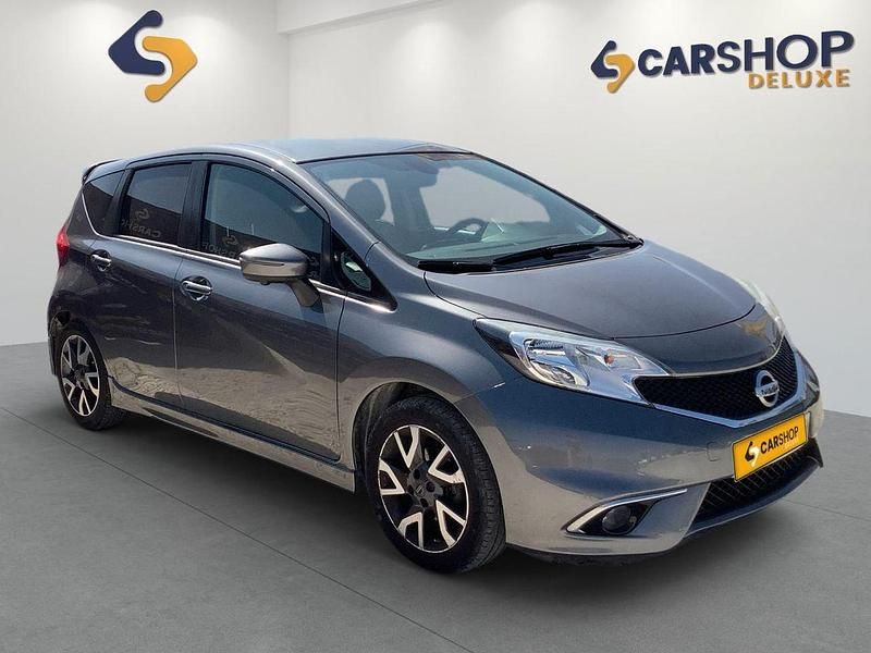 Usado Nissan Note Pack 90 CV (66 kW) 2015 Gris / plata Berlina