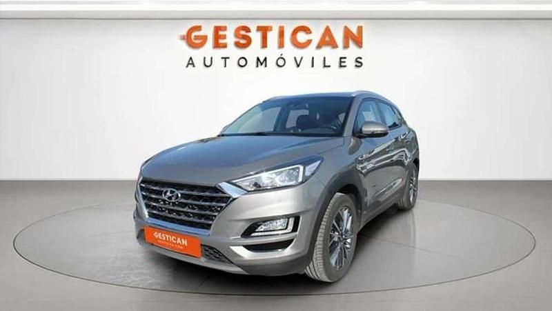 Usado Hyundai Tucson 177 CV (130 kW) 2019 Gris SUV